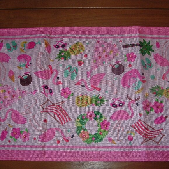 Pink Flamingo Table Runner MCM Christmas Palm Trees  LONG 70" x 13" MINT! - Picture 4 of 6